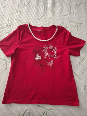 C&A Cherry Red Women's Short-Sleeve Shirt like new, size M