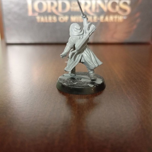 Kili Dwarf Hobbit miniature Lord of the Rings like new