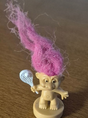 Vintage Troll figure with pink hair and tennis racket, used, rubber stamp base