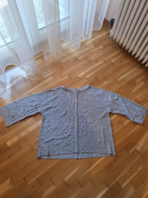 Zara 3/4 blouse with pearls gray like new, size S