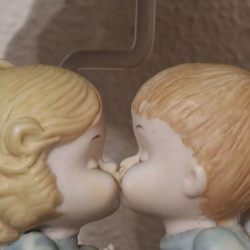 Vintage ceramic candlestick with angels 90s like new decorative