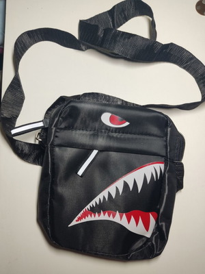 Crossbody bag black, like new, unisex shoulder bag