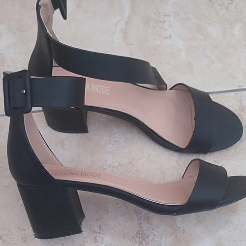 Sandals with ankle strap like new, size 39, black, 6 cm heel