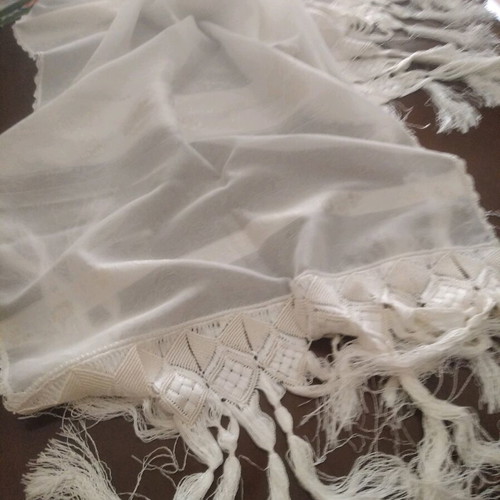 Handmade handwoven tzevres new