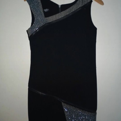 Women's dress with silver sequins like new, size M