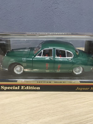 Μεταλλικό μοντέλο Maisto Jaguar Mark II 1:18 καινούργιο
