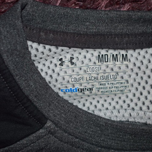 Under Armour ColdGear size M like new, gray