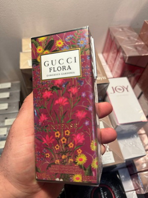 Gucci Flora Gorgeous Gardenia Eau de Parfum Intense 100ml new, original