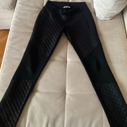 Fracomina black quilted leggings, size S