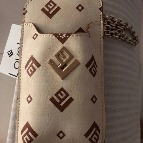 Lovely Handmade crossbody phone bag new, beige with gold chain