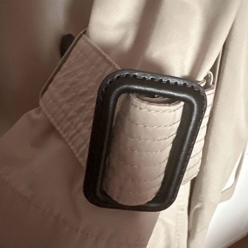 Zara trench coat like new, beige, oversized with belt and pockets
