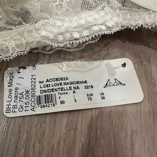 Lise Charmel Antigel bra with Swarovski crystals new, beige EU75A