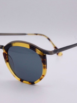 Class Model 5 Sunglasses New Old Stock Made in Italy Gun Metal Tortoise