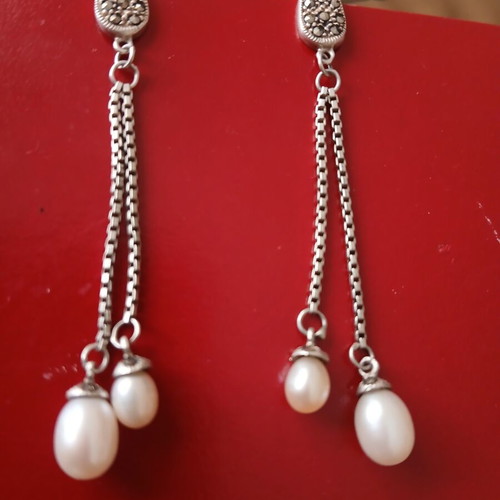 Earrings with marcasite and natural pearls in 925 silver, like new, 6 cm