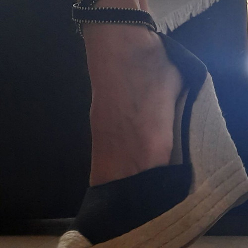 Platform sandals size 36, black