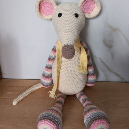 Handmade knitted mouse new 52cm gift