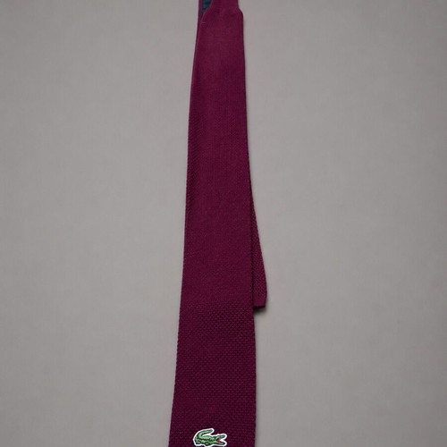 Lacoste tie like new, red
