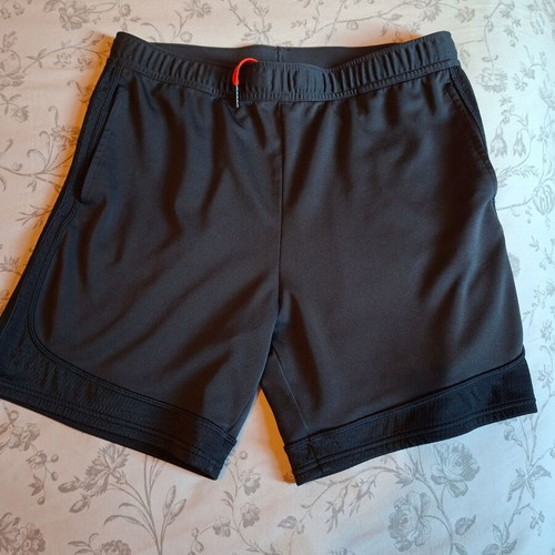 Boys' shorts black like new, size 164 cm