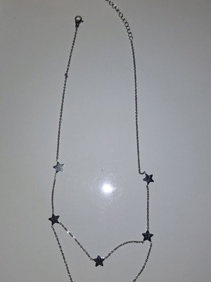 Κολιέ με αστέρια ατσάλι σε άριστη κατάσταση