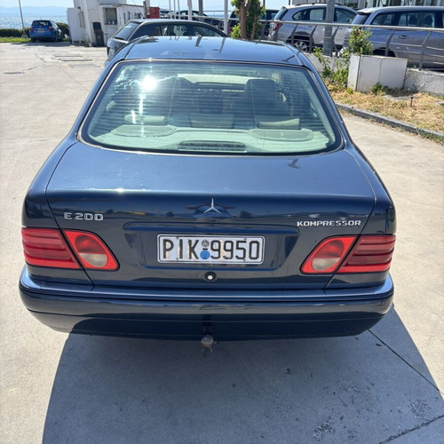 Mercedes E 200 Kompressor sedan used, 1999, petrol, manual