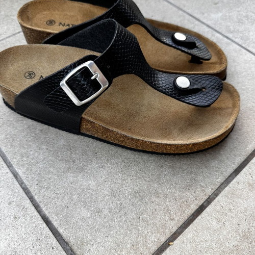 Naturelle anatomical sandals size 36, black