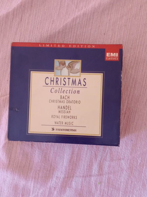 Christmas Collection 5 CDs like new with Bach and Handel music