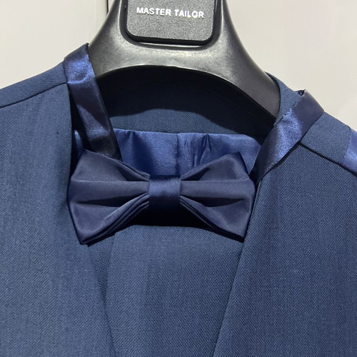 Master Tailor men's suit set 5 pieces new, blue