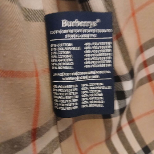 Burberry trench coat size L like new, beige