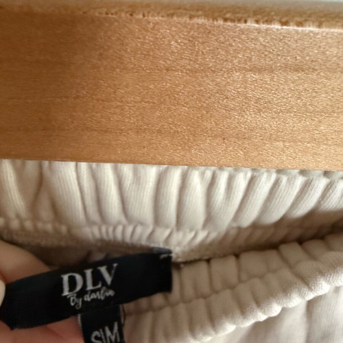 DLV tracksuit set beige like new