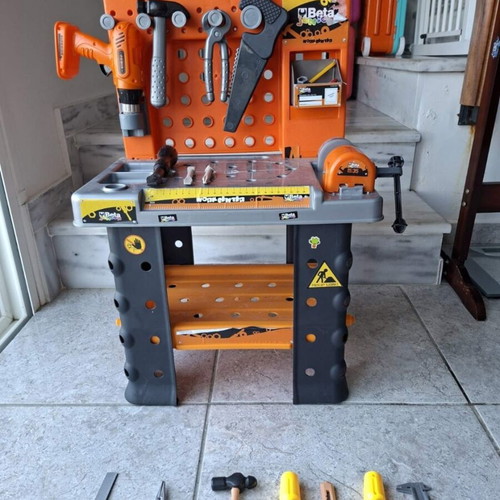 Beta Workbench with Tools like new