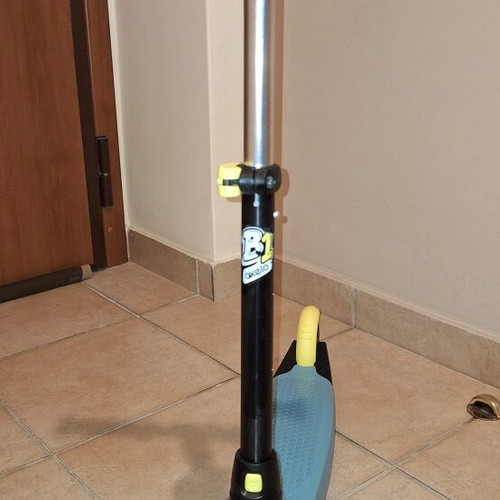 Decathlon Oxelo B1 kids scooter with adjustable handlebar, like new