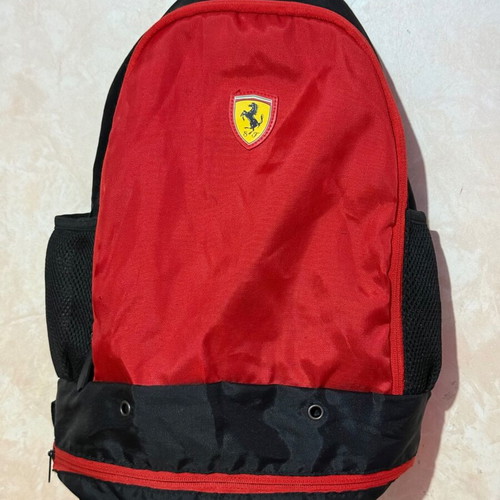 Ferrari backpack with main and secondary compartments, promo Shell