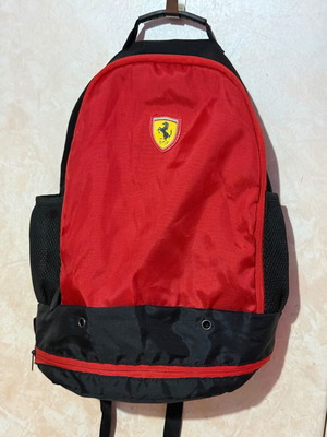 Ferrari backpack with main and secondary compartments, promo Shell