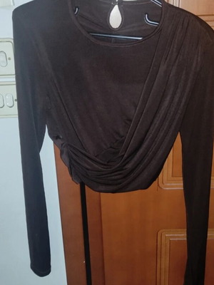 Crop top with shoulder pads new brown, size S-M