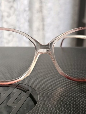 Cristian Oliver glasses frame used, beige and pink