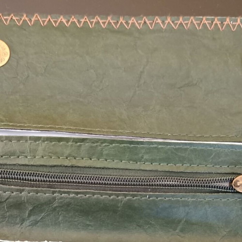 Sif Tobacco Case new, PU leather, black and cypress green