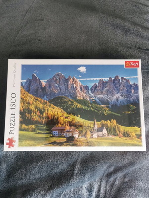 Puzzle new 1500 pieces with shrink wrap