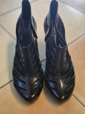 Melissa jelly shoes μέγεθος 37, μεταχειρισμένα, τακούνια 10εκ, μαύρα