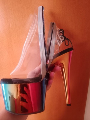 Pleaser USA exotic dancer shoes like new, size 39, red and black