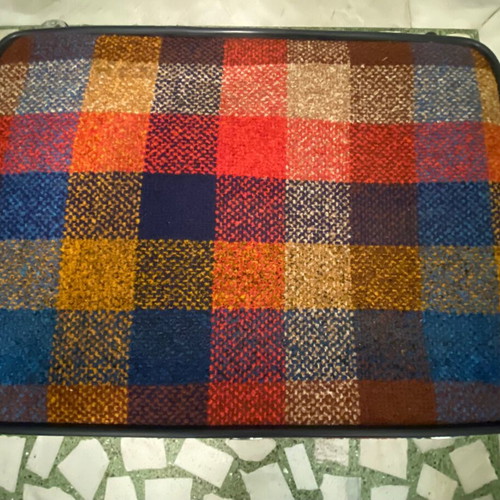 Retro 1960 Vintage Suitcase like new, medium capacity with wheels and strap