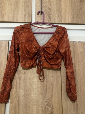 Crop top blouse orange like new Shein, size L