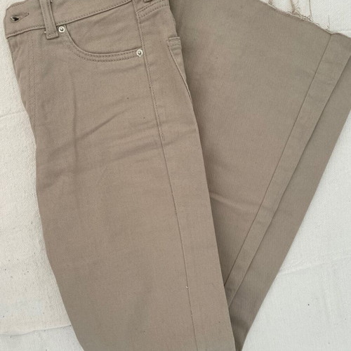Zara White Cargo Jeans and H and M Jeans Like New