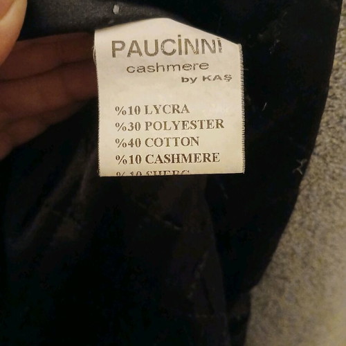 Paucinni cashemere gray coat like new with hood and lining