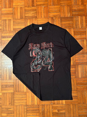 New York 24 T-shirt with dragon print, new, size XL, black