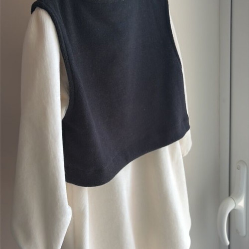 Orchestra dress with detachable vest like new, black and white