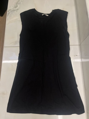 Stradivarius black sleeveless mini dress size S like new