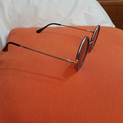 Vintage sunglasses like new, gold color