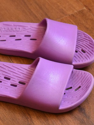 παντόφλες (slipers) speedo για πισίνα, θάλασσα και το σπίτι