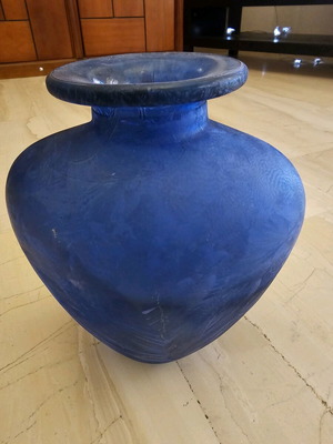 Vase like new, blue