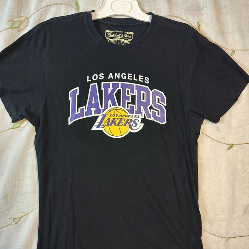 Mitchell & Ness LA Lakers T-shirt like new, size L